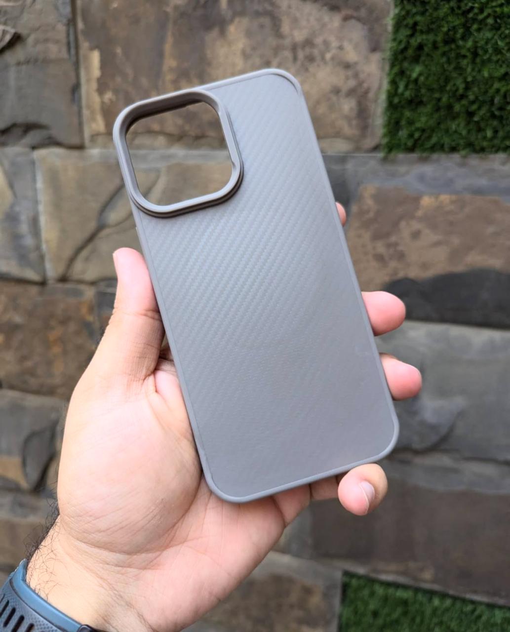 Premium Kevlar Carbon Case – Military-Grade Protection in Style